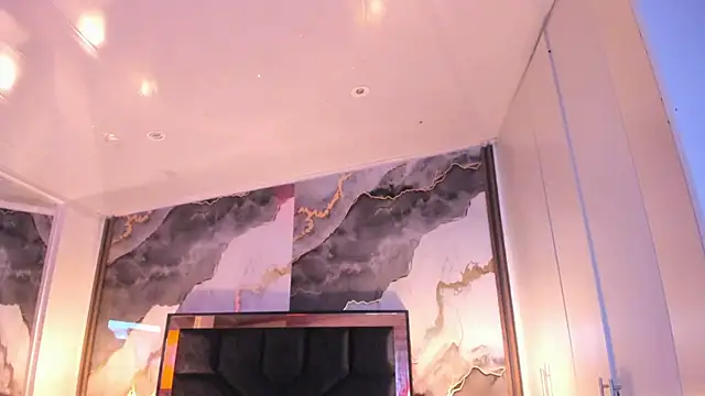 SusanVilla's cam snapshot