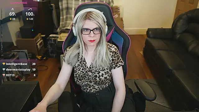 KelseyCobalt live sex cam