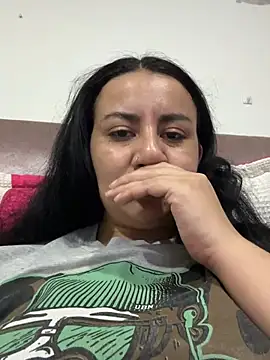 Abril_Luv's cam snapshot