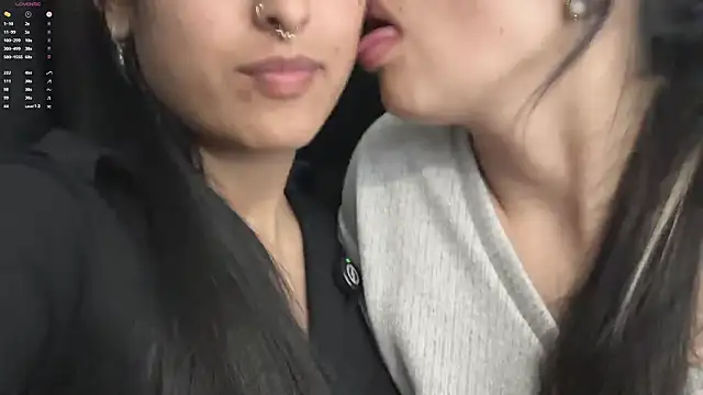 2SummerLove1 live sex cam