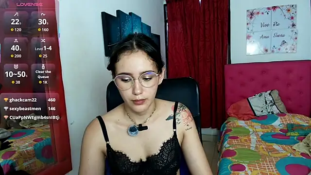 miley_blue_ live sex cam