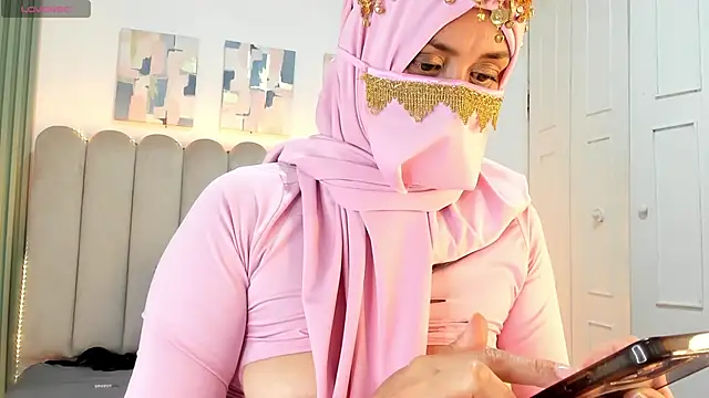 Sahar_Salib's cam snapshot