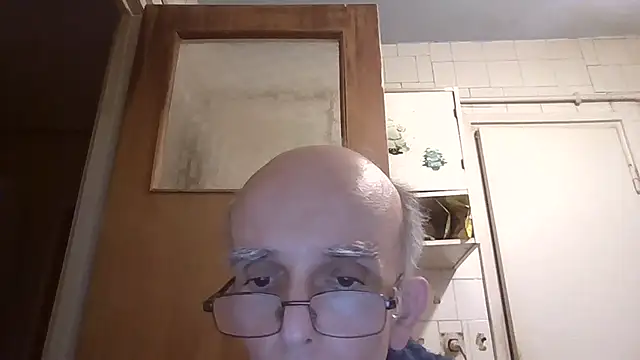 mariusica1@xh's cam snapshot