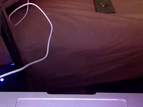 PrivateOccasion98's cam snapshot