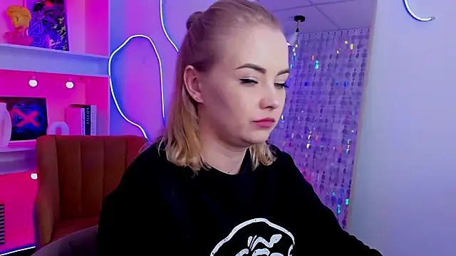 StephanieSweety's cam snapshot