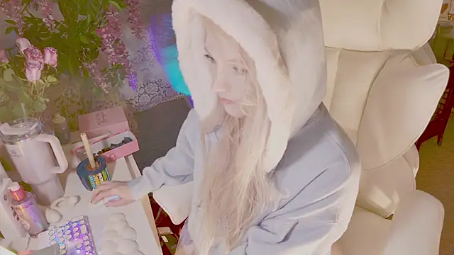 Talulaa's cam snapshot