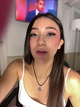 AshleyPinkk_'s cam snapshot