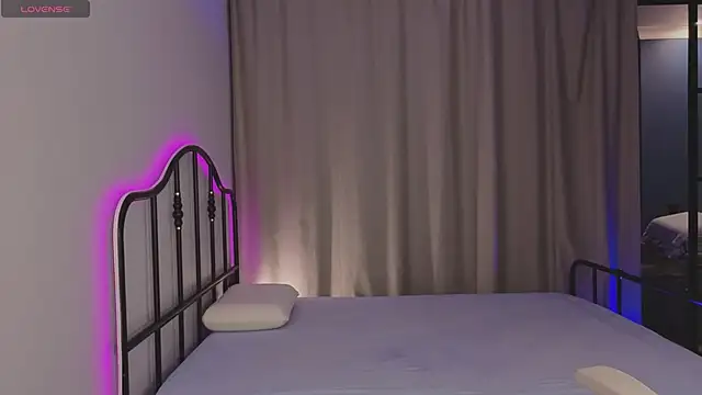 brilliantmichelle's cam snapshot