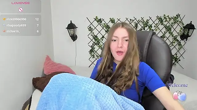 velvet__moon's cam snapshot