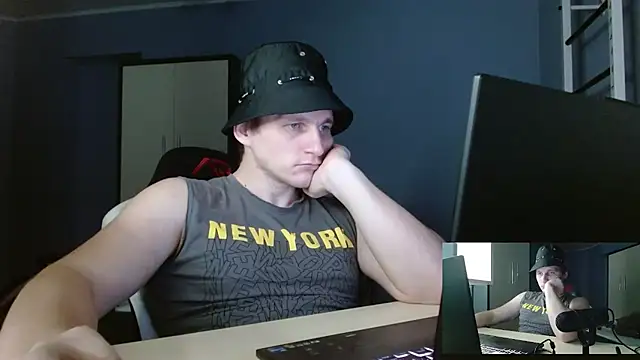 Poliglotjoe1's cam snapshot