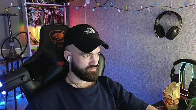 _Mostly_'s cam snapshot