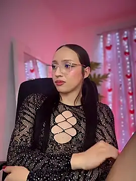 Im_lauritaa live sex cam