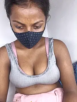 Royal-girl78 live sex cam