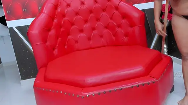 Lawuaifu11's cam snapshot