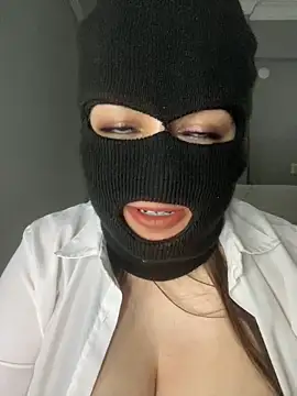 Princess-maryam live sex cam