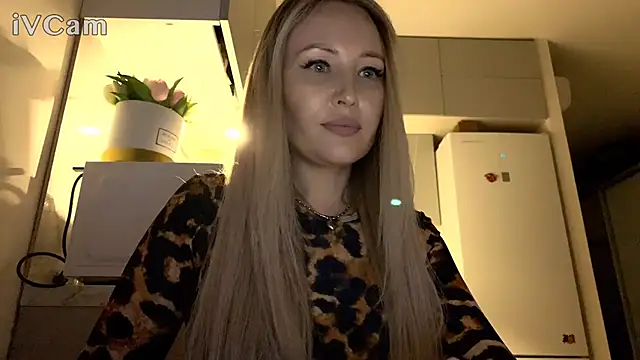 Biryanna live sex cam