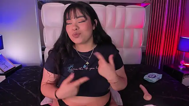 xCharlotte_20 live sex cam