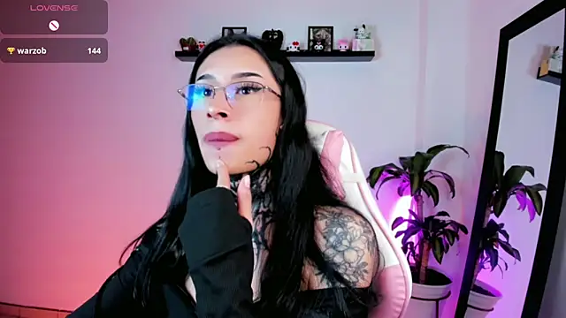 kali_ka_ live sex cam