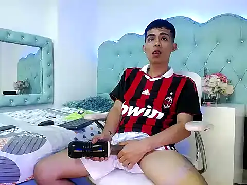 Apolo_Richards live sex cam