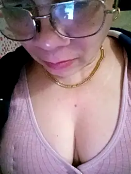 small-house123 live sex cam