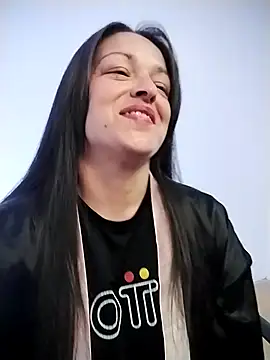 Ivanna_Greey1's cam snapshot