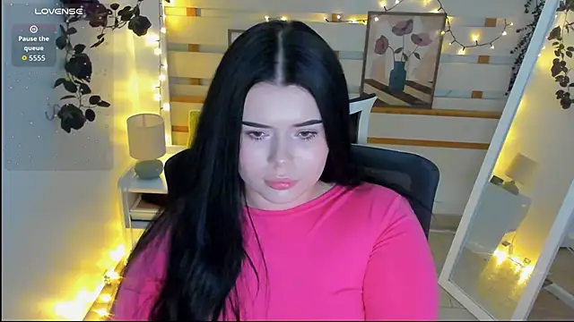 Mona_Esty's cam snapshot