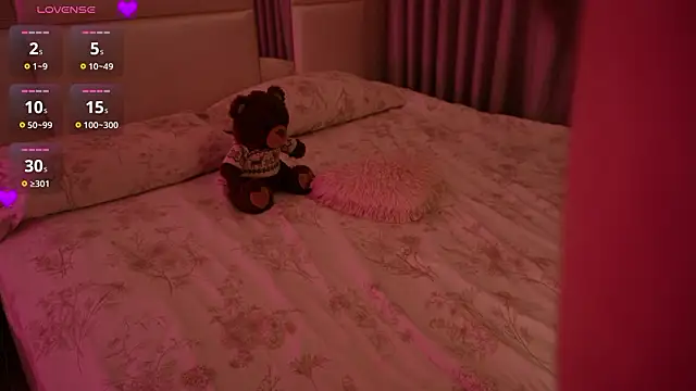 Lilly_Colins live sex cam