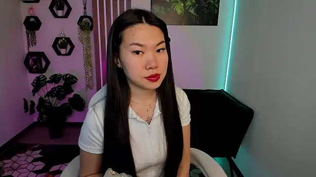 LunaPurrr live sex cam