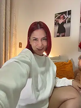 zafiro_mo0n live sex cam