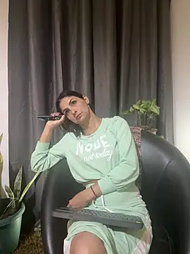 letiziia_sky1 live sex cam