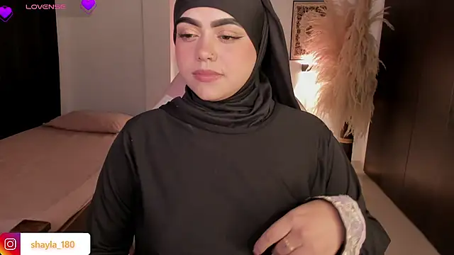 shayla_18 live sex cam