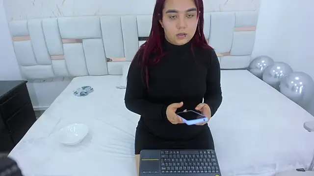 _mia_garcia's cam snapshot