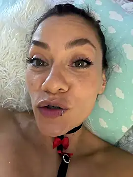 SamyJones9's cam snapshot