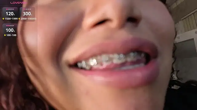 loly_marce's cam snapshot