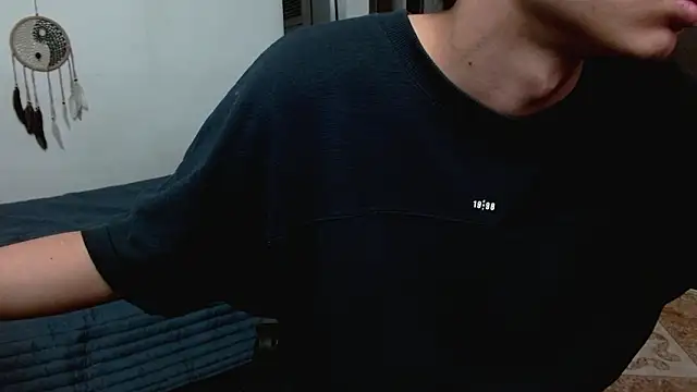 aaron_blug live sex cam