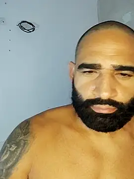 Lucius40 live sex cam