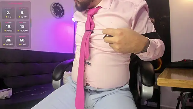 Ethan_Castellano live sex cam