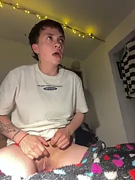 SimonMasseel's cam snapshot