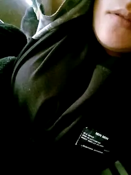 DIANAKUTE's cam snapshot