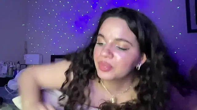 SoyOceanne's cam snapshot