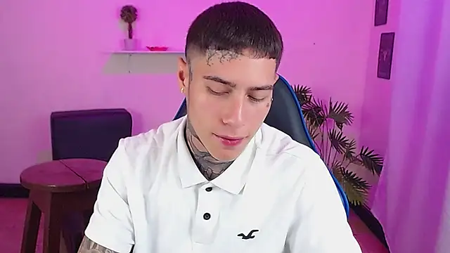 setthomas's cam snapshot