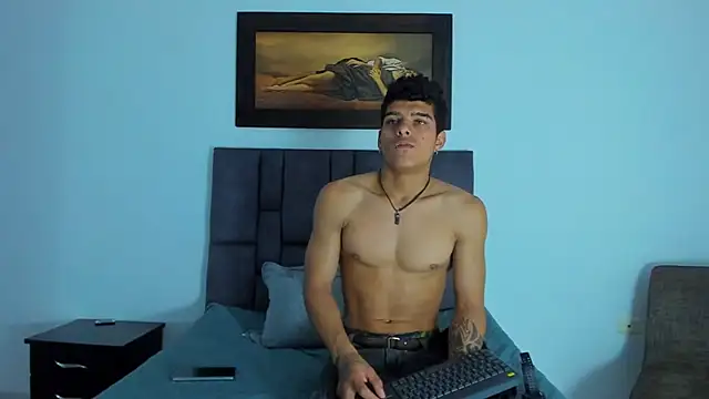 wyatt_3's cam snapshot