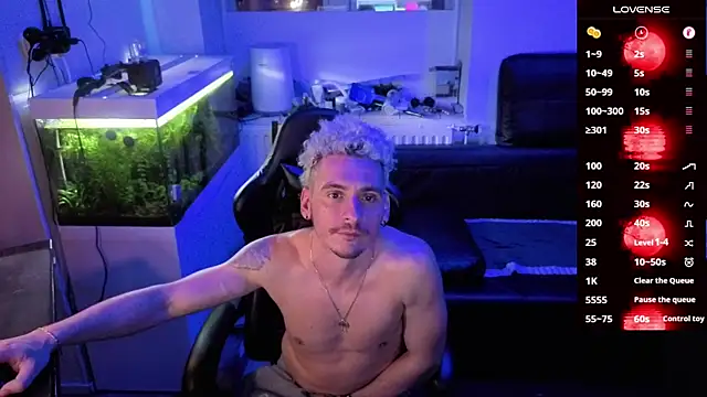 Rayzel_White's cam snapshot