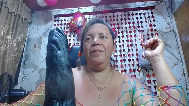 alina_maturehot live sex cam