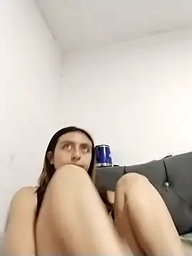 lala_clark's cam snapshot