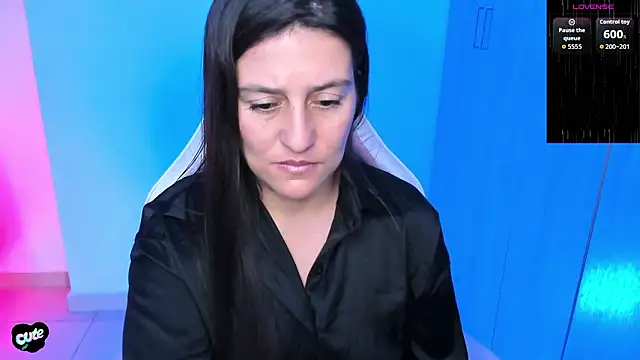 Saskyaa's cam snapshot