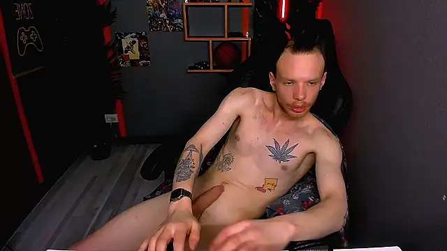 LandonMalone's cam snapshot