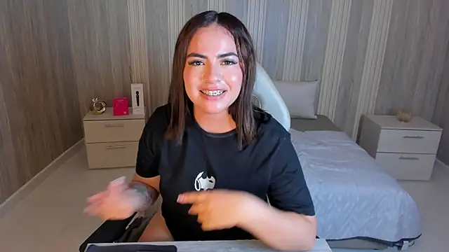 Lia_Sweettt's cam snapshot