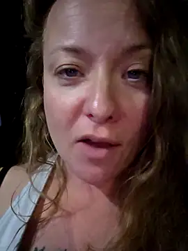 julimonroe live sex cam