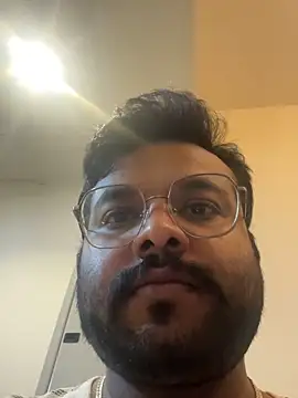 HonedGrub live sex cam